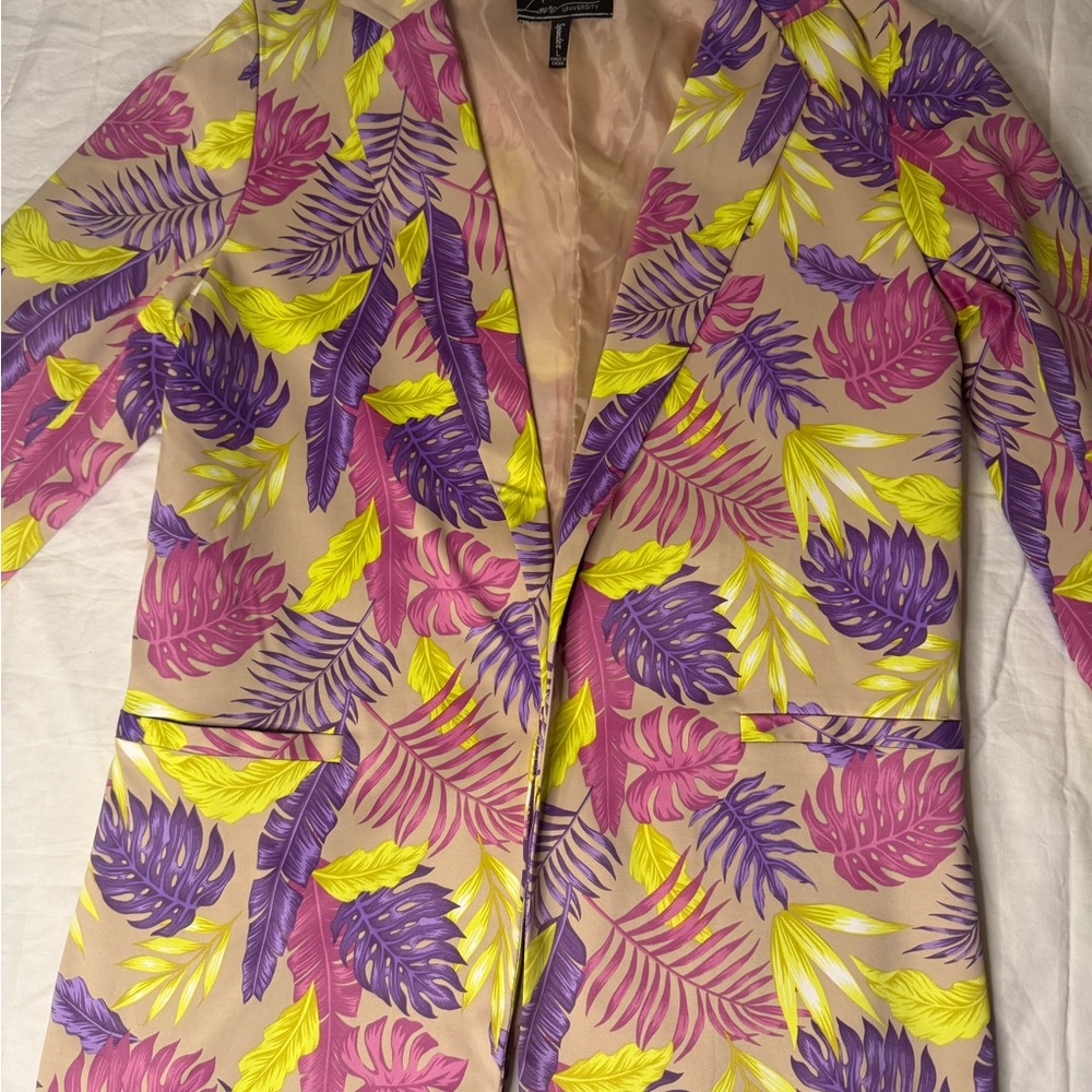 Love University size L Women's Blazer office siren Leaf Print stylish colorful